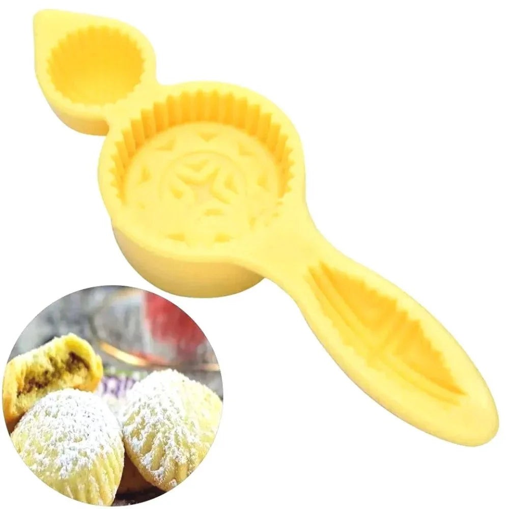plastic maamoul mold — Image 2 of 2